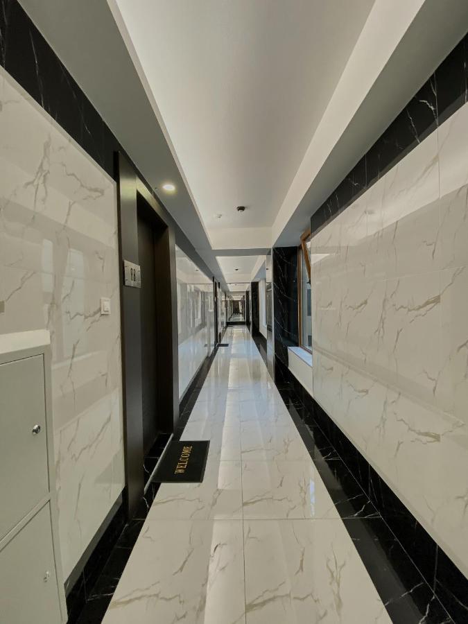 Stylish Apartment, Skopje Centre - Private Parking - Panoramic Views Exterior foto